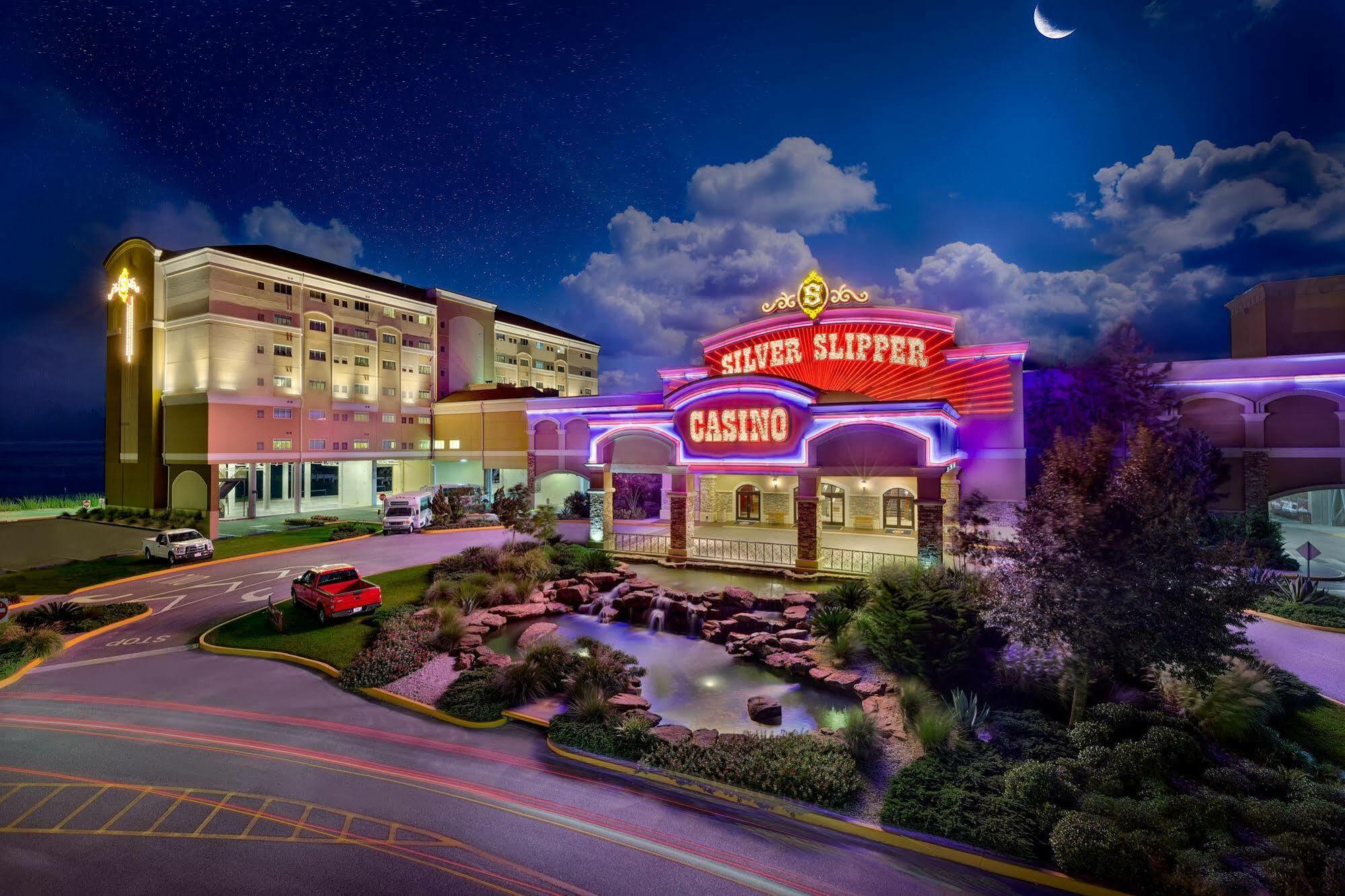 Silver Slipper Casino Hotel (Adults Only) Bay St. Louis Exterior photo